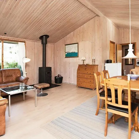 Nyaraló Two-bedroom Holiday In 16 Kramnitse